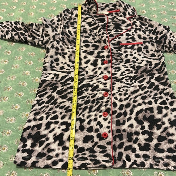 Soma Animal Print Long Sleeves and Pants Pajama Set Size XS Black and White - Picture 16 of 16